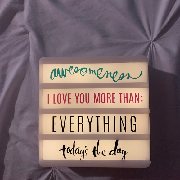 LED word board - Picture 2 of 5